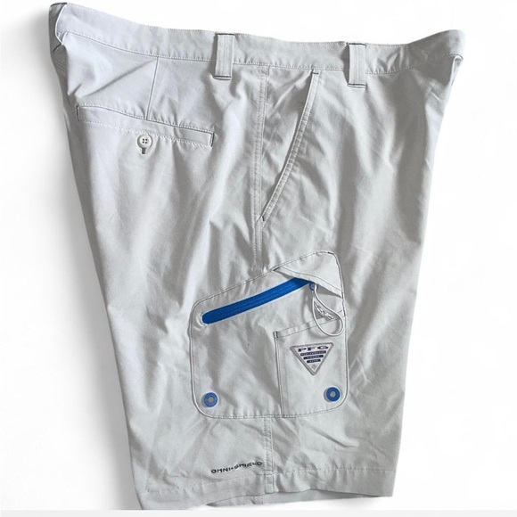 NWOT 🎉Columbia PFG Shorts - Picture 4 of 5